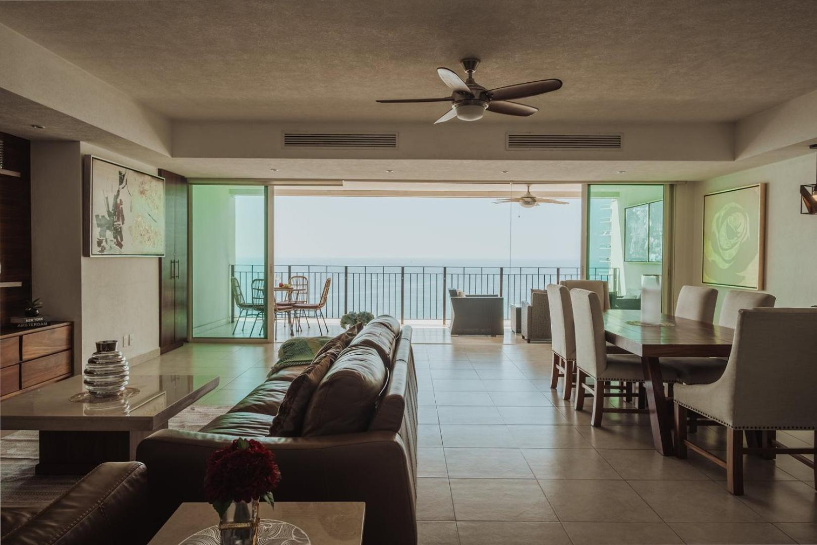 Grand Venetian Beachfront Condos Puerto Vallarta Dış mekan fotoğraf