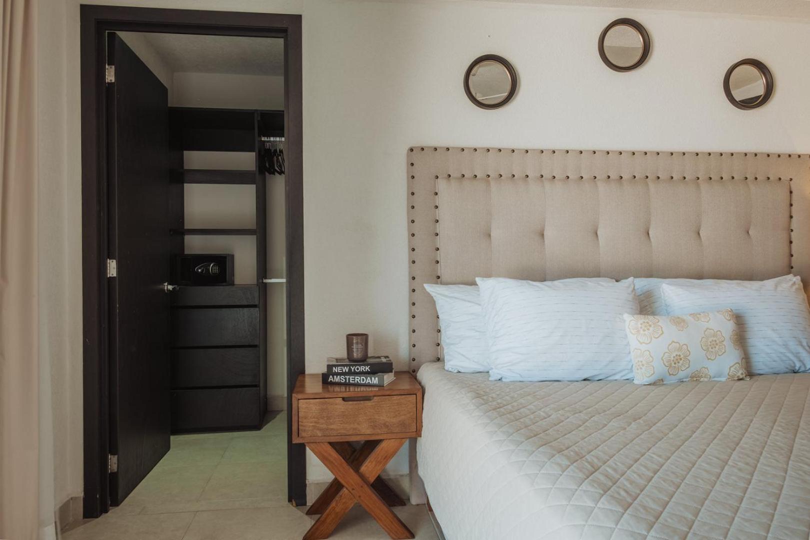 Grand Venetian Beachfront Condos Puerto Vallarta Dış mekan fotoğraf