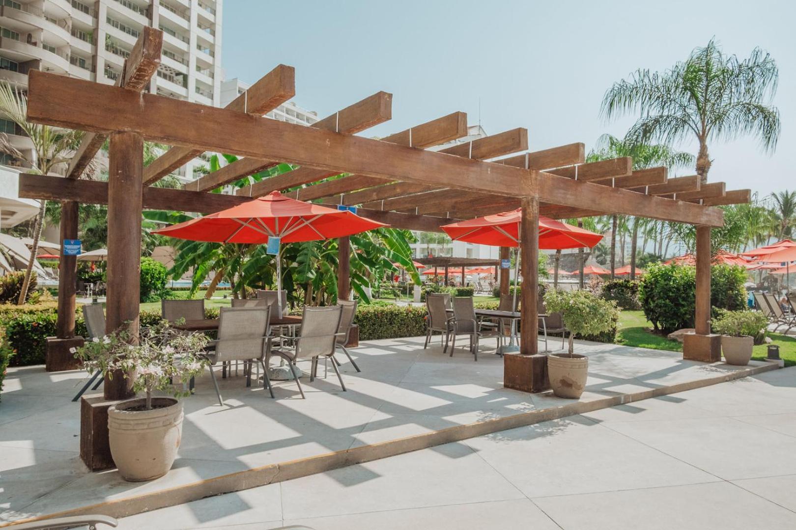 Grand Venetian Beachfront Condos Puerto Vallarta Dış mekan fotoğraf