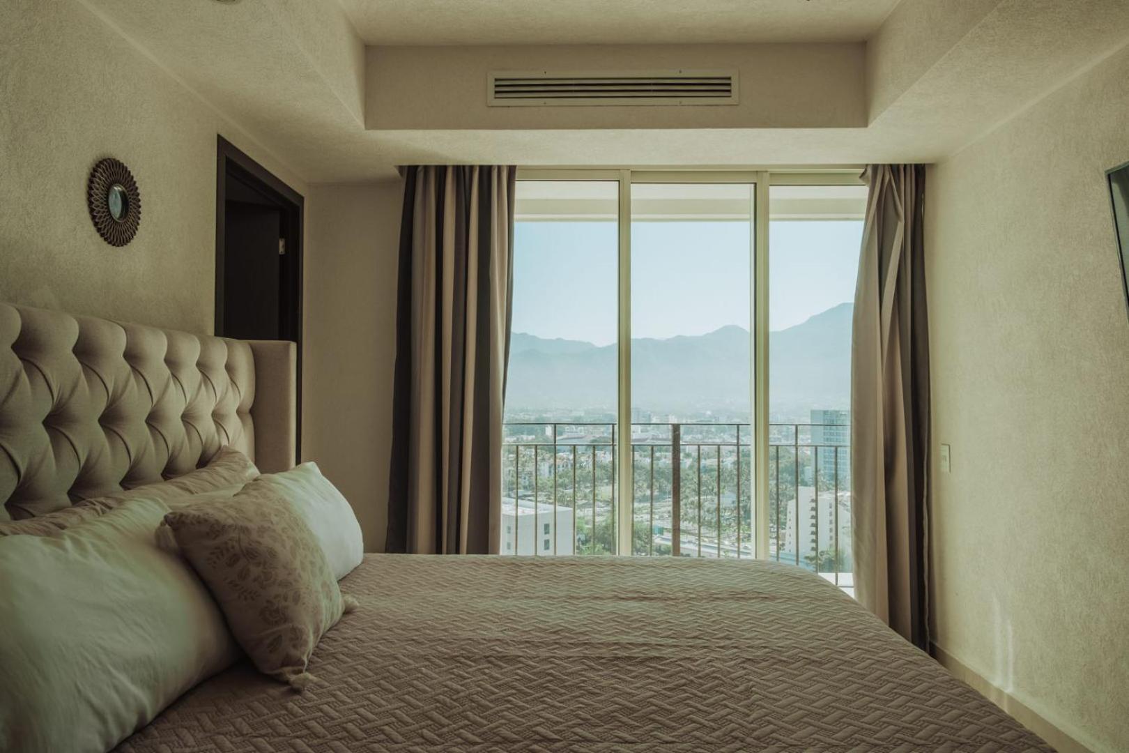 Grand Venetian Beachfront Condos Puerto Vallarta Dış mekan fotoğraf