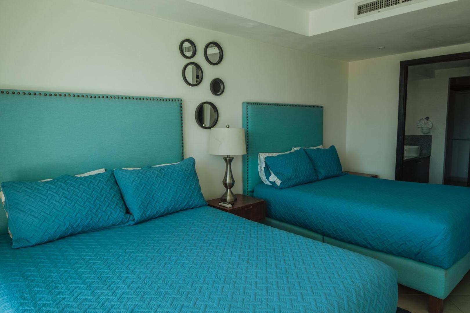 Grand Venetian Beachfront Condos Puerto Vallarta Dış mekan fotoğraf