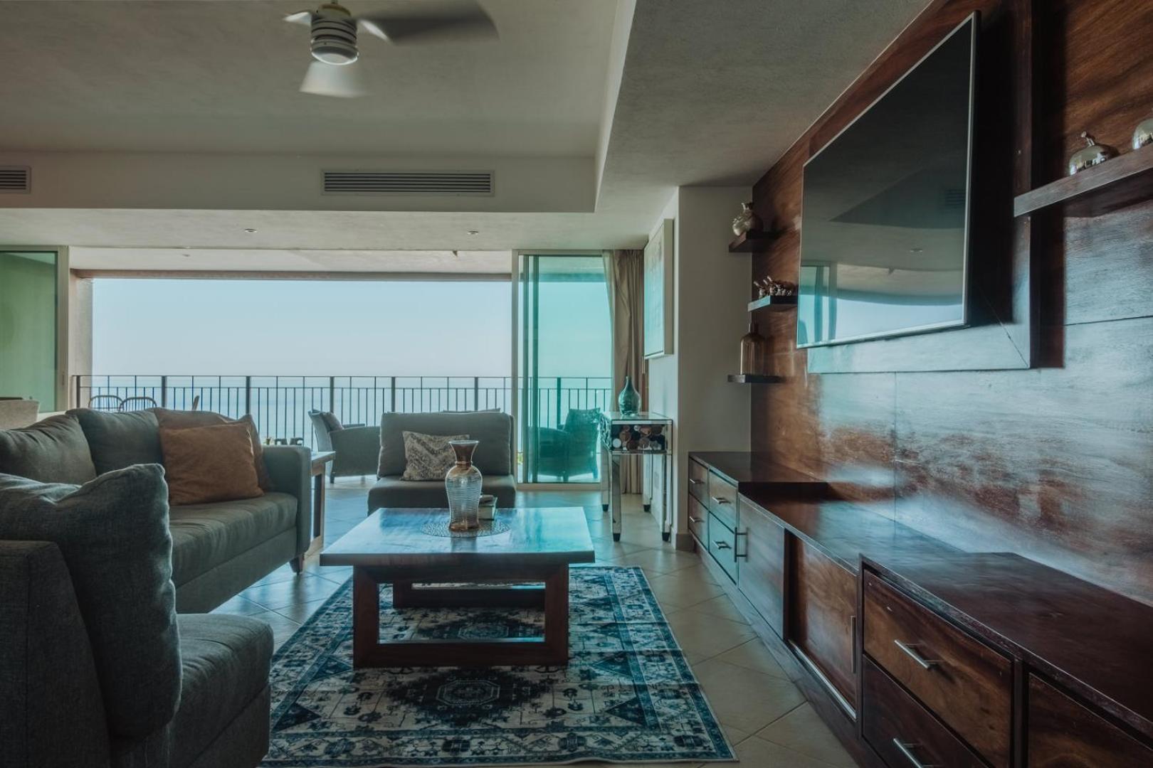 Grand Venetian Beachfront Condos Puerto Vallarta Dış mekan fotoğraf